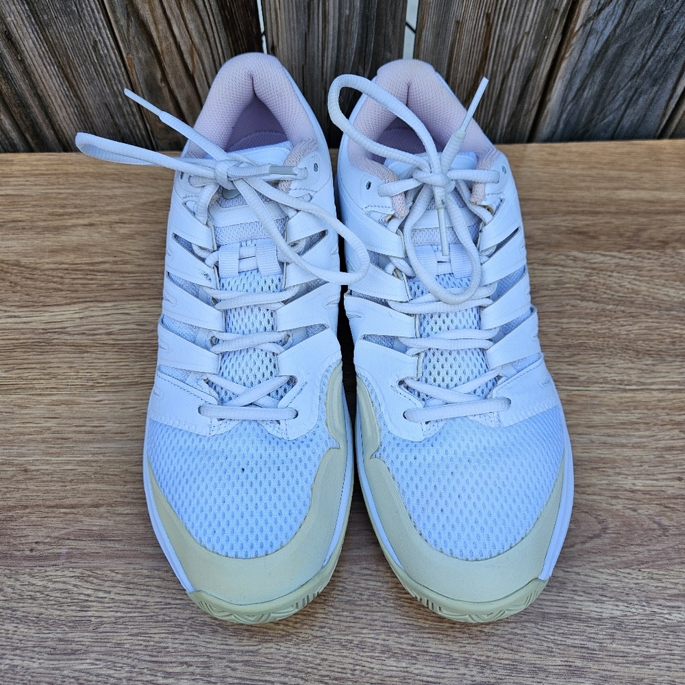 Nike White and Tan Sneakers Women Size 10 - Picture 5 of 16
